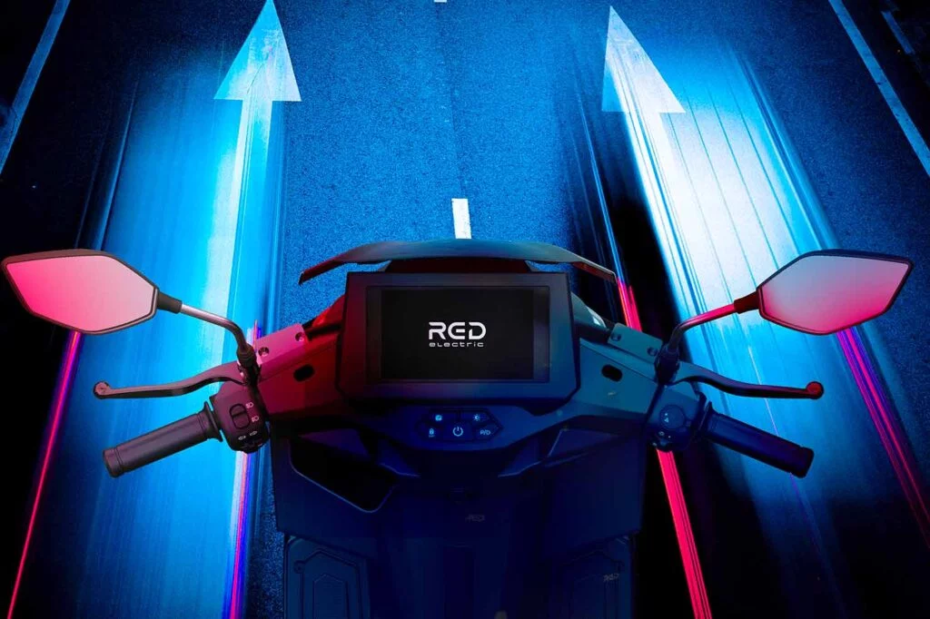 Red Electric E : le scooter électrique moderne et puissant - www.heavybull.com