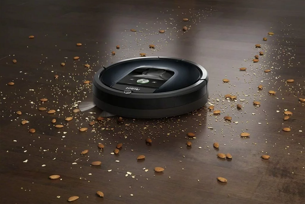 Le génialissime aspirateur robot iRobot Roomba 981 est à -60% aujourd'hui