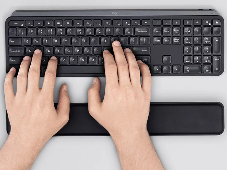 Logitech Mx Keys Plus en promo - www.heavybull.com