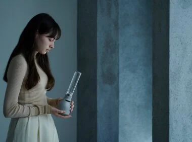 Sony lance sa nouvelle lampe-enceinte, et elle est somptueuse - www.heavybull.com