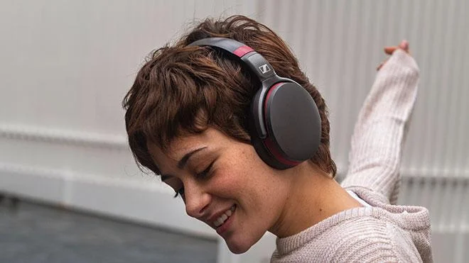 Le casque Sennheiser HD 458BT est à moitié prix aujourd'hui - www.heavybull.com
